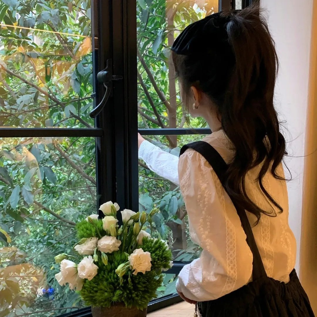四月的女儿